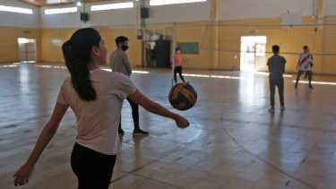 Los alumnos volvieron a un estadio casi similar al pre pandemia. Fotos: Juan Thomes