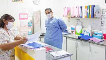 La gran mayoría de casos nuevos fueron en Bariloche. (Foto: Juan Thomes)