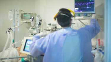 El total de decesos en la provincia desde el comienzo de la pandemia es de 2.394 (Foto: Juan Thomes)