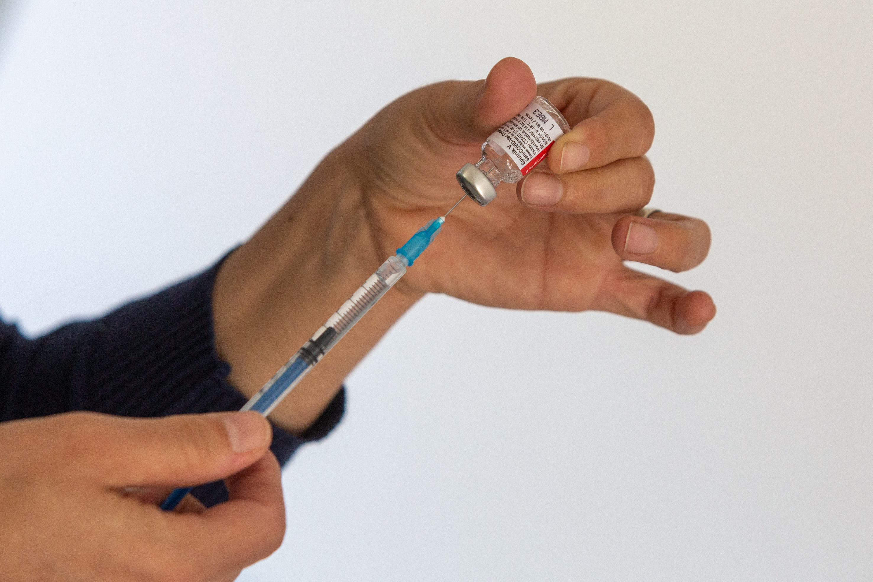 La vacuna: única herramienta para derrotar al virus.