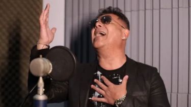 El cantante estableció un vínculo amistoso con Messi y Maradona, lo que lo acercó a la Selección.-