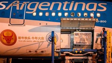 Más de 3 millones de vacunas Sinopharm llegarán al país entre hoy y mañana. 