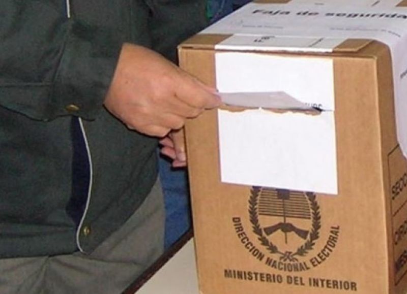 ¿Cómo debe ser entregado el sobre con el voto? Foto: archivo 