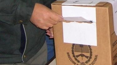 ¿Cómo debe ser entregado el sobre con el voto? Foto: archivo 