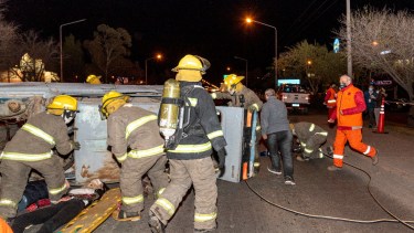 Ayer se realizó un simulacro de un choque en Ruta 22 y Chaneton de Neuquén. (gentileza Municipalidad de Neuquén)