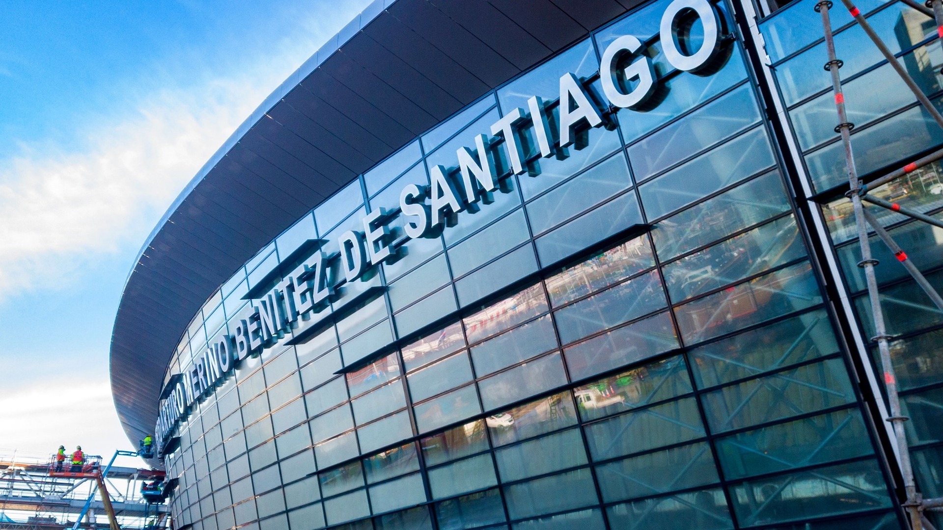 Solo tres aeropuertos se habilitan en Chile para el ingreso de extranjeros, uno de ellos es el de Santiago, la capital del país. Foto: Gentileza