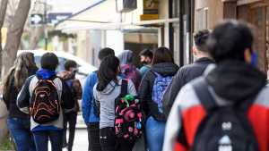 Voto joven: los docentes de Neuquén buscan aumentar el interés en las elecciones