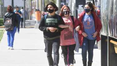 De la mano del plan de vacunación, bajaron los contagios en Neuquén. Foto: Florencia Salto.