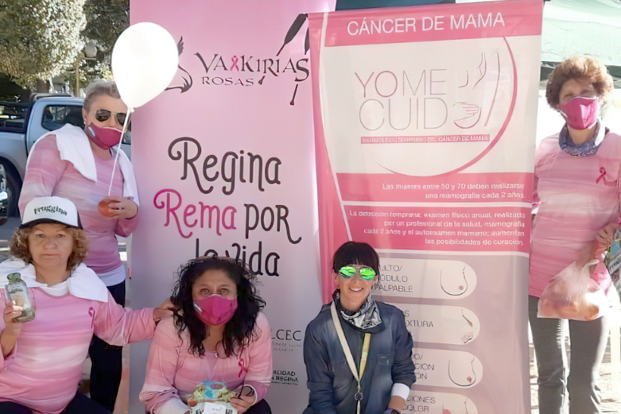 En la región se llevan a cabo distintas actividades para concientizar y prevenir el cáncer de mama. (Foto Néstor Salas)