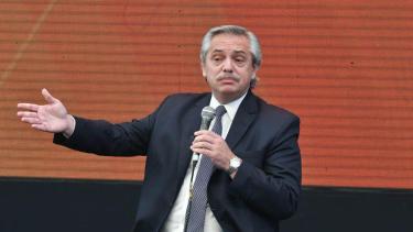 "Alberto se sale un poco de lo que le recomiendan hacia adentro. A veces incluso opinando de temas que podrían hablar los ministros".