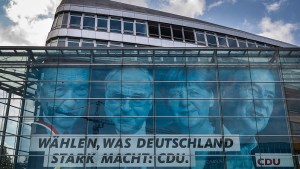Alemania define al sucesor de Angela Merkel en unas peleadas elecciones