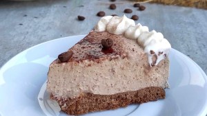 ¿Te tienta este cheesecake light de café?