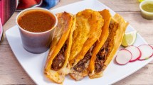 Imagen de Desde la cocina con comida mexicana: quesadillas, tortillas y tacos