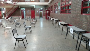 En el CPEM N° 20 de Cutral Co es uno de los lugares de votación (Foto Gentileza)