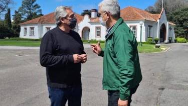 El flamante ministro de Agricultura Julián Domínguez se reunió ayer con el presidente Alberto Fernández en Olivos. 
