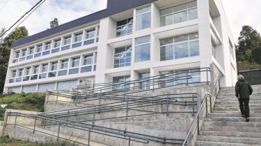 El nuevo edificio del Inibioma (UNC-Conicet) en la calle Pasaje Gutiérrez, uno de los trabajos públicos que creció a un ritmo parejo. Foto: Chino Leiva