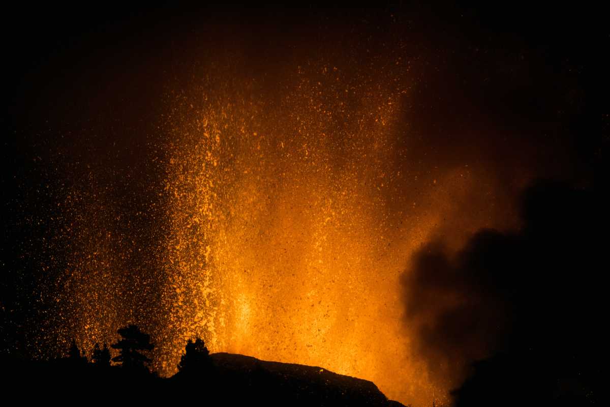 La erupcion del volcán Cumbre Vieja generó destrozos en La Palma, Islas Canarias. Fotos AP. 
