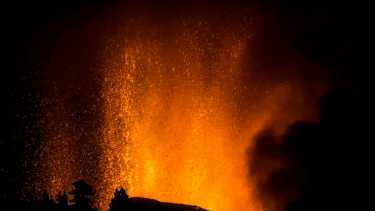 La erupcion del volcán Cumbre Vieja generó destrozos en La Palma, Islas Canarias. Fotos AP. 