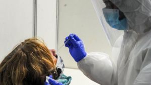 Los contagios de coronavirus aumentaron un 191% en 40 días en Río Negro