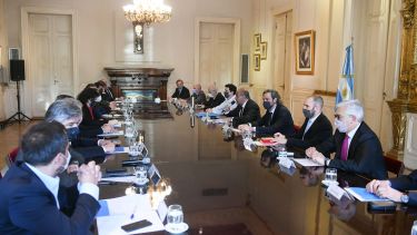El jefe de Gabinete, Juan Manzur, encabezó la primera reunión del Gabinete nacional de ministros de la Casa de Gobierno. Hoy se volverán a juntar en Chubut pero en principio él no estará.  (Foto: Télam)
