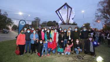 Inauguraron el Monumento a los Trabajadores de la Salud, en Roca