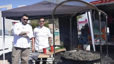 Domingo y Yo Como en Neuquén. Foto Flor Salto. 