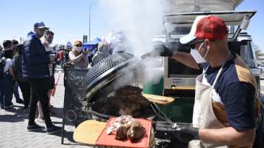Domingo y Yo Como en Neuquén. Foto Flor Salto. 