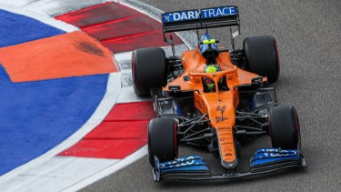 Norris logró la pole en su último intento en la clasificación.