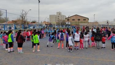 Cientos de chicos disfrutaron de las actividades recreativas del municipio de Roca