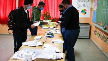 Los comicios transcurrieron con normalidad en todo el país, pese a las demoras. En algunas mesas ya comenzó el recuento Foto: Juan Thomes
