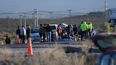 El fatal hecho ocurrió cerca de las 17:45, a unos 12 kilómetros al norte de Roca. foto: Alejandro Carnevale.
