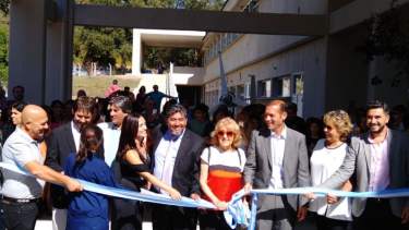 Alumnos fueron asistidos por escape de gas en una escuela de San Martín de los Andes