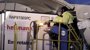 Un millón y medio de dosis de Sinopharm arribaron esta noche al país