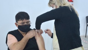 Aplicarán segundas dosis de Sputnik y AstraZeneca en el vacunatorio de Regina