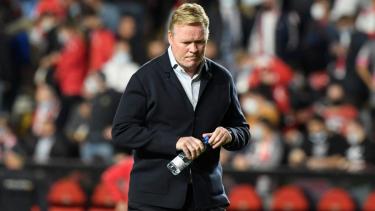 Ronald Koeman no seguirá como entrenador de Barcelona