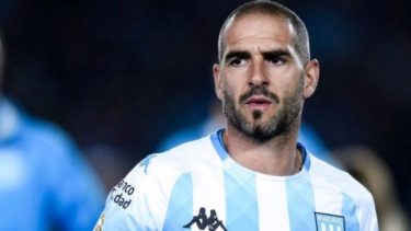 López salió a bancar a la dirigencia de Racing