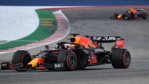Verstappen le ganó la pulseada a Hamilton en la Fórmula 1