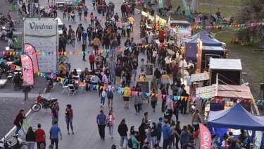 La Fiesta de la Cerveza convoca a cientos de personas por jornada. Foto gentileza.
