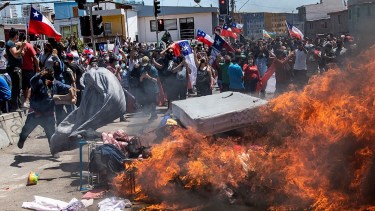 En Santiago de Chile se produjeron incidentes con heridos. 