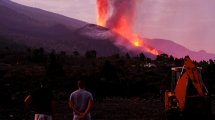 Imagen de El volcán en erupción en La Palma se vuelve «más agresivo»
