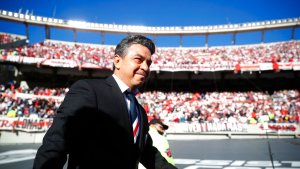 River arriesga la punta, Boca quiere recuperarse: hora, formaciones y TV