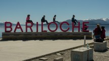 Imagen de Esperan tanta gente que aconsejan viajar a Bariloche sólo con reserva