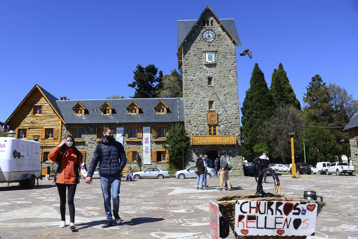 En noviembre en Bariloche no solo se votará para diputados, también para la conducción de la CEB y el gremio Soyem. Foto: Chino Leiva