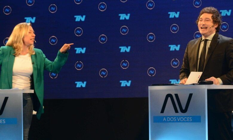 Myriam Bregman y Javier Milei protagonizaron fuertes cruces durante el debate televisivo. 