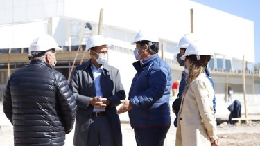 El gobernador Omar Gutiérrez reclamo una armonización tributaria porque la exportación no paga Ingresos Brutos pero Nación cobra retenciones que no coparticipa. (Neuquén Informa)