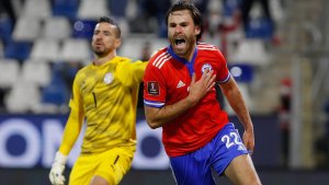 Chile volvió a ganar pero sigue lejos del Mundial: así quedó la tabla de las Eliminatorias