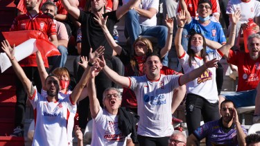 La gente de Huracán llegó hasta el Tomás A. Ducó para una nueva edición del clásico ante San Lorenzo. 
