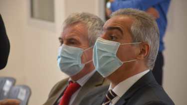 Busamia y Moya, dos de los cuatro vocales que tiene hoy el TSJ. Gutiérrez no cubrió aún las vacantes que dejaron Massei y Cancela. Foto Yamil Regules.