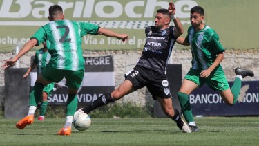Zarate es el goleador del torneo con 15 tantos. (Foto: Oscar Livera)