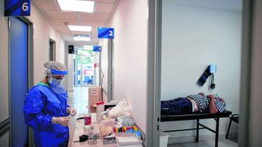 La cartera sanitaria indicó que son 613 los internados con coronavirus en unidades de terapia intensiva.